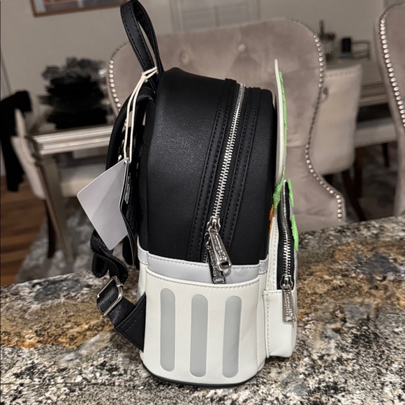 Loungefly OSCAR Grouch Sesame Street Mini Backpack Theme park Exclusive NWT - Picture 3 of 9